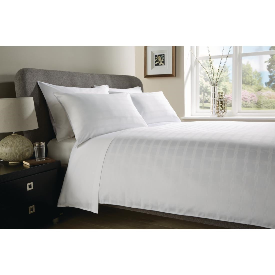 Mitre Comfort Vercelli Open Duvet Cover Single - HD283  Mitre Comfort   