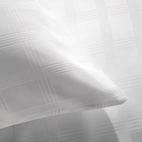 Mitre Comfort Vercelli Oxford Pillowcases (Pack of 2) - HD287  Mitre Comfort   