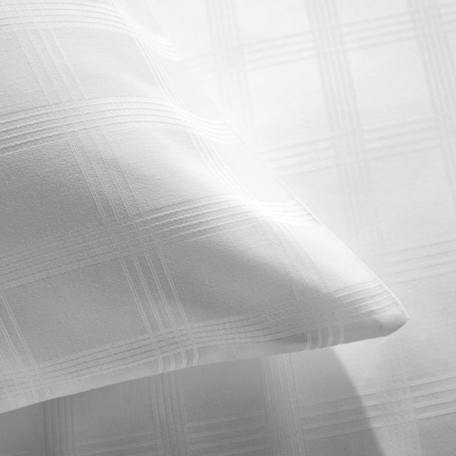 Mitre Comfort Vercelli Oxford Pillowcases (Pack of 2) - HD287  Mitre Comfort   