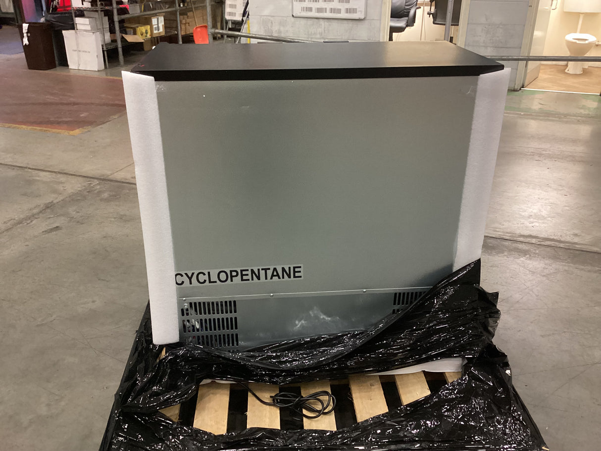 Empire Double Door 208L Bottle Cooler – Hinged Door Commercial Back Bar Fridge | CL-210H - Graded Item